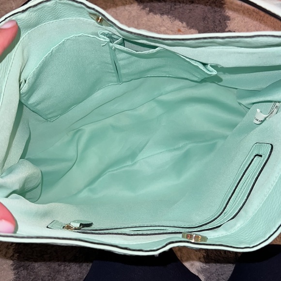 Aqua slouchy purse with adjustable/removable cross body strap - Picture 11 of 14